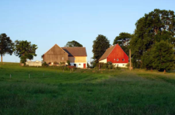 Paradise Garden in the Ore Mountains, Three-sided Farmhouse