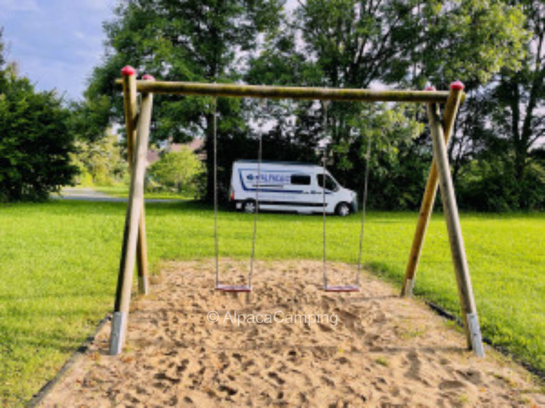 Camping in Breitbach am Spielplatz #3