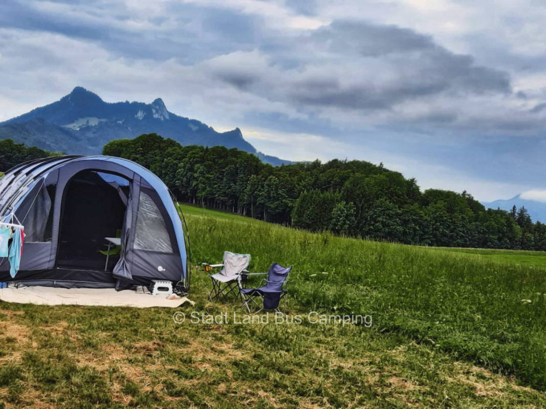 Weyererhof - Wiese mit Panoramablick 2