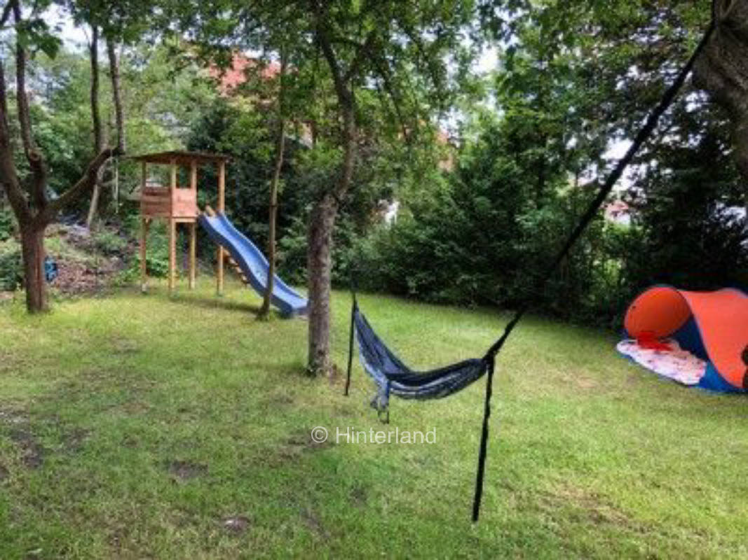 Camping im Garten - denkmalgeschützten Bauerhaus, privater Stellplatz