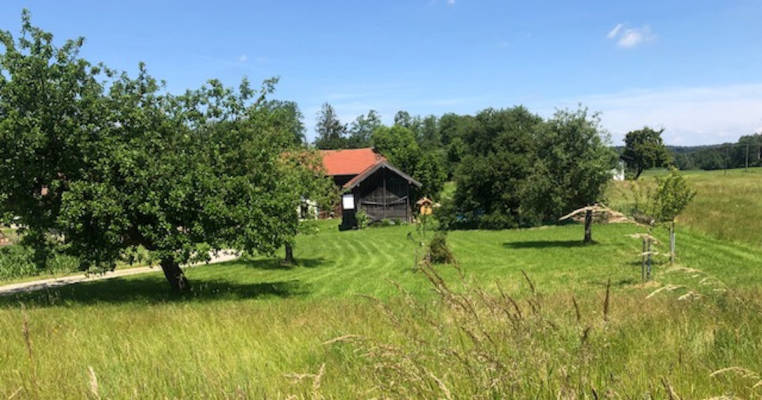 Holzmüllerhof - Denkmalgeschützter Hof mit Obstbaumwiese