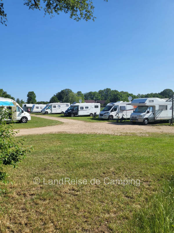Friesoythe Wohnmobilstellplatz  Soesteheim direkt am Fluss der Soeste