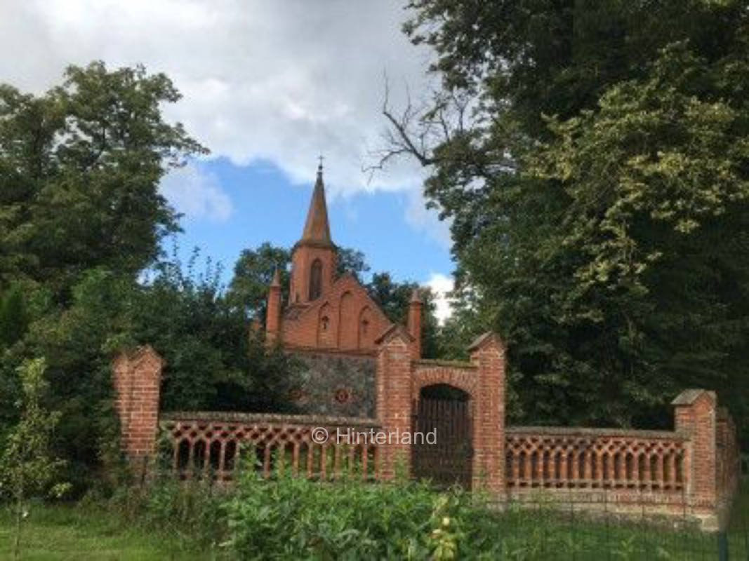 Mecklenburgische Seenplatte und Feldsteinkirchen