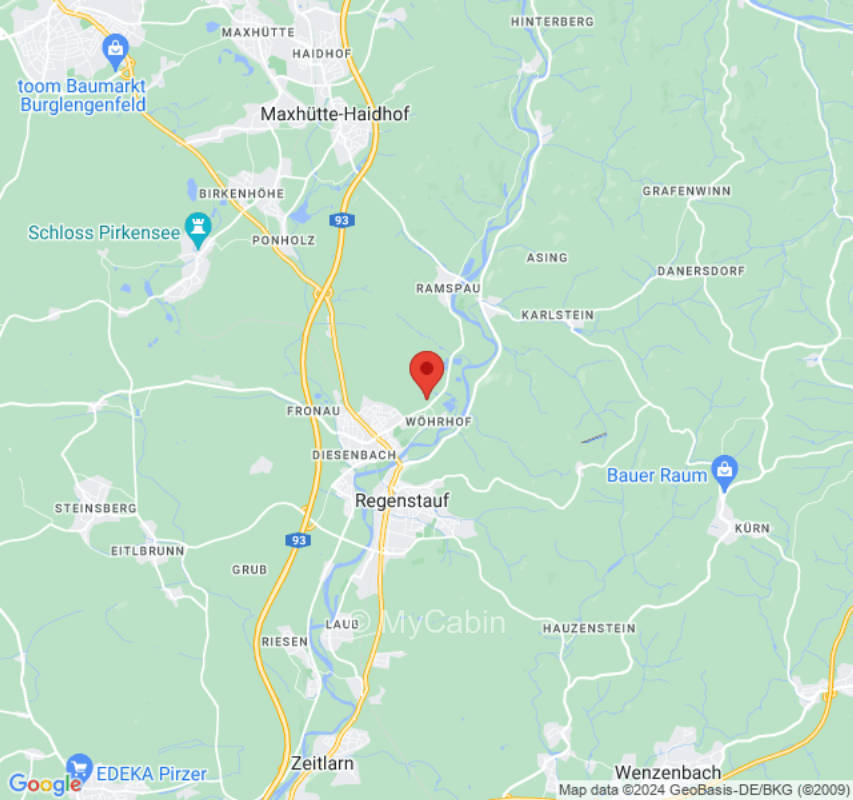 Abgelegenes Grundstück im grünen mit Weiher