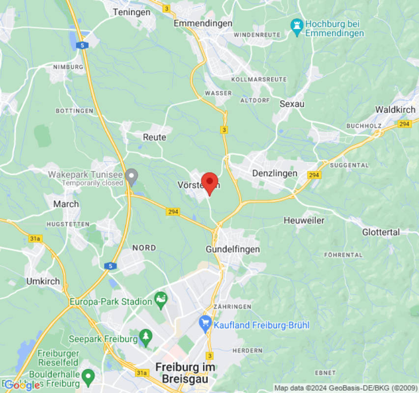 Platz im Grünen außerhalb von Freiburg, privater Stellplatz