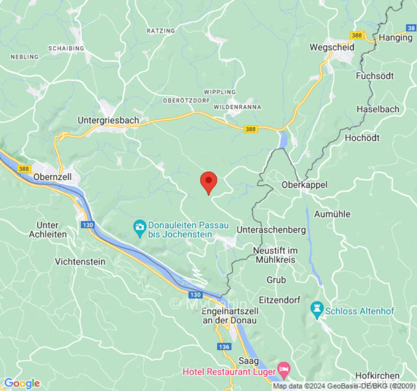 Ruhiger Stellplatz. 2 Min zum Sonnenuntergang :))