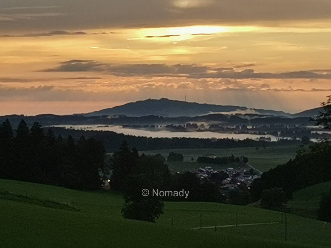 Alpenblick auf 870 m auf dem Auerberg