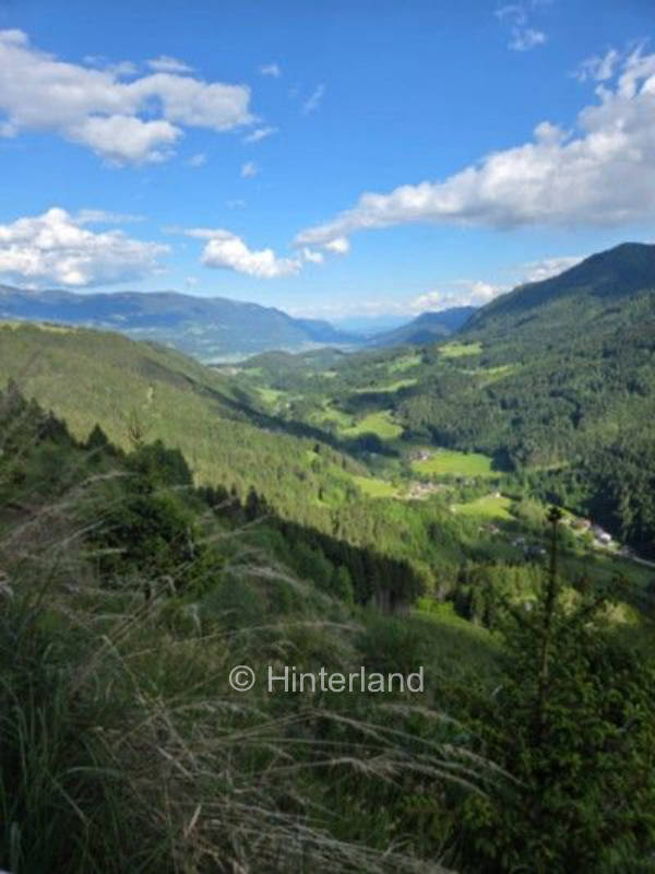 Camp zwischen Wald und Wiese auf über 1200 m