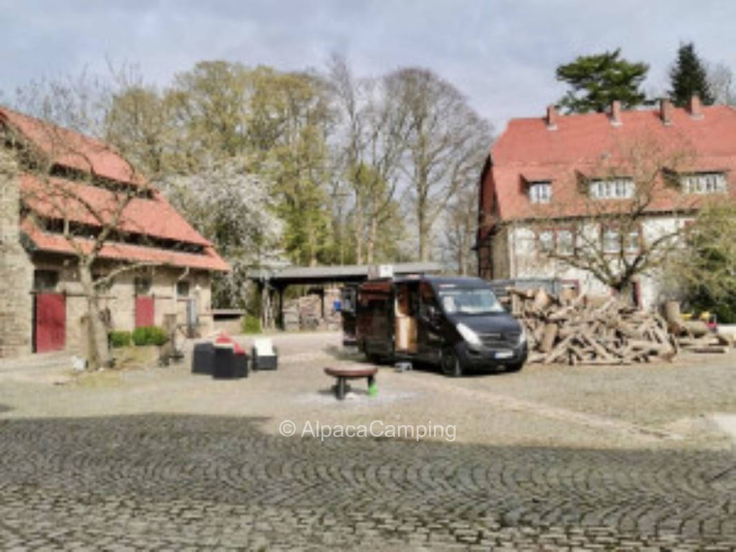 Pitch in historic courtyard ambience #2