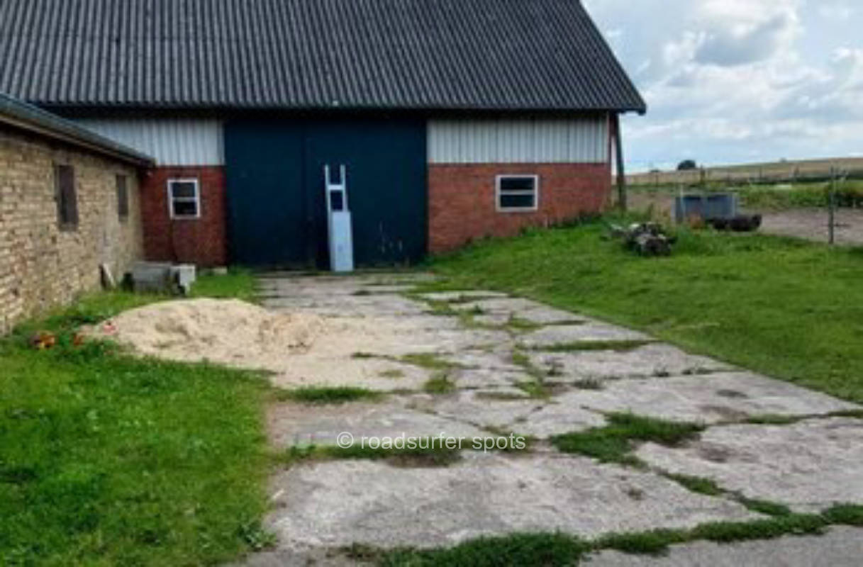 Camping zwischen Pferden und Imkerei