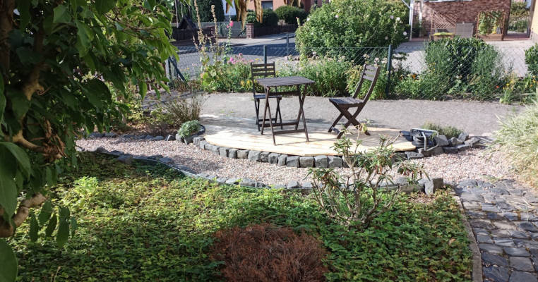 Übernachtungstellplatz am Haus
