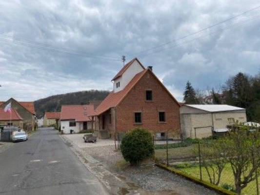 At the old grain storage - ideal for hiking/cycling