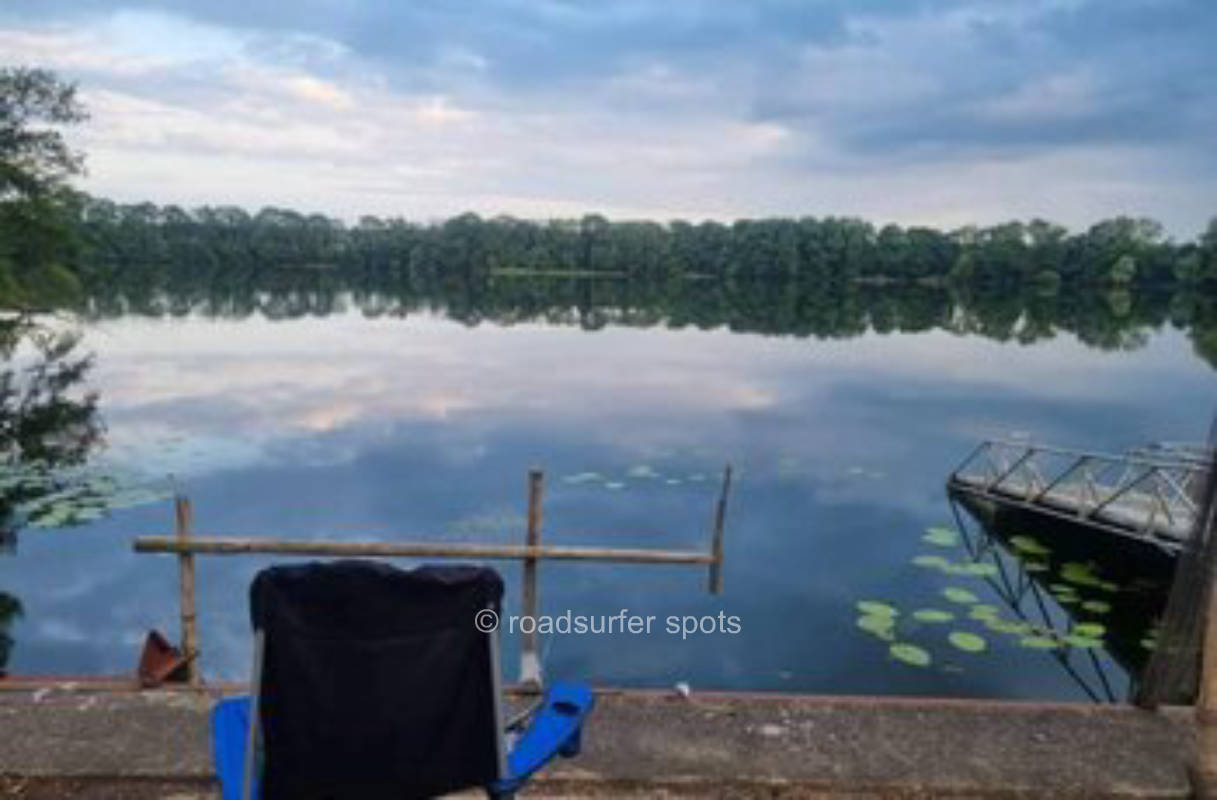 Camping mit Seeblick Idylle 