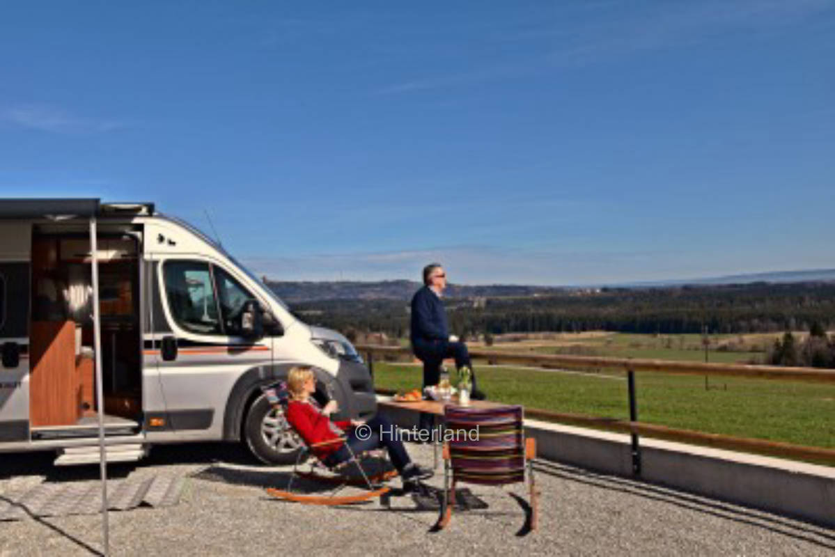 Stellplatz Reh mit Panoramasicht übers Oberland