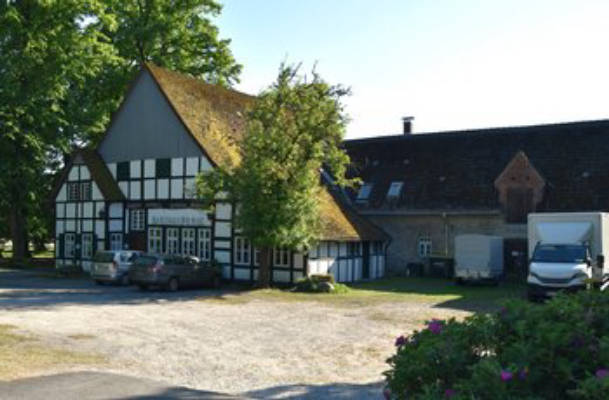 Camper parking space at the historic "Bartholdskrug"