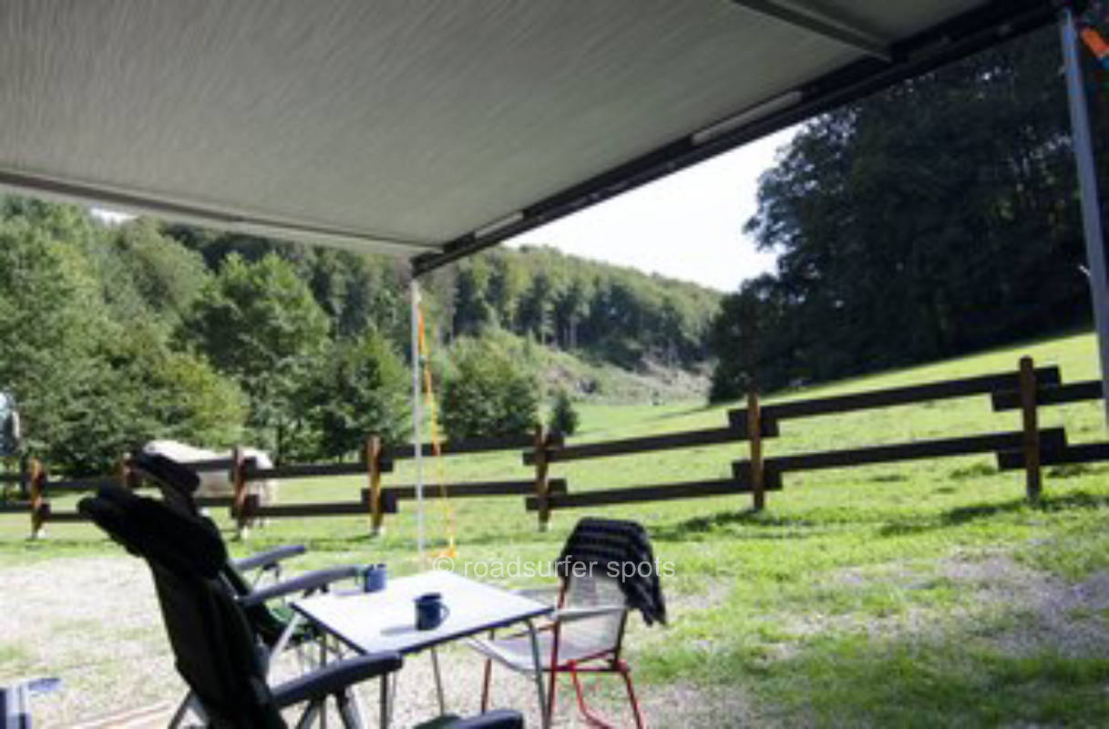 Naturcamping Wohnmobilstellplatz " Am Waldrand "