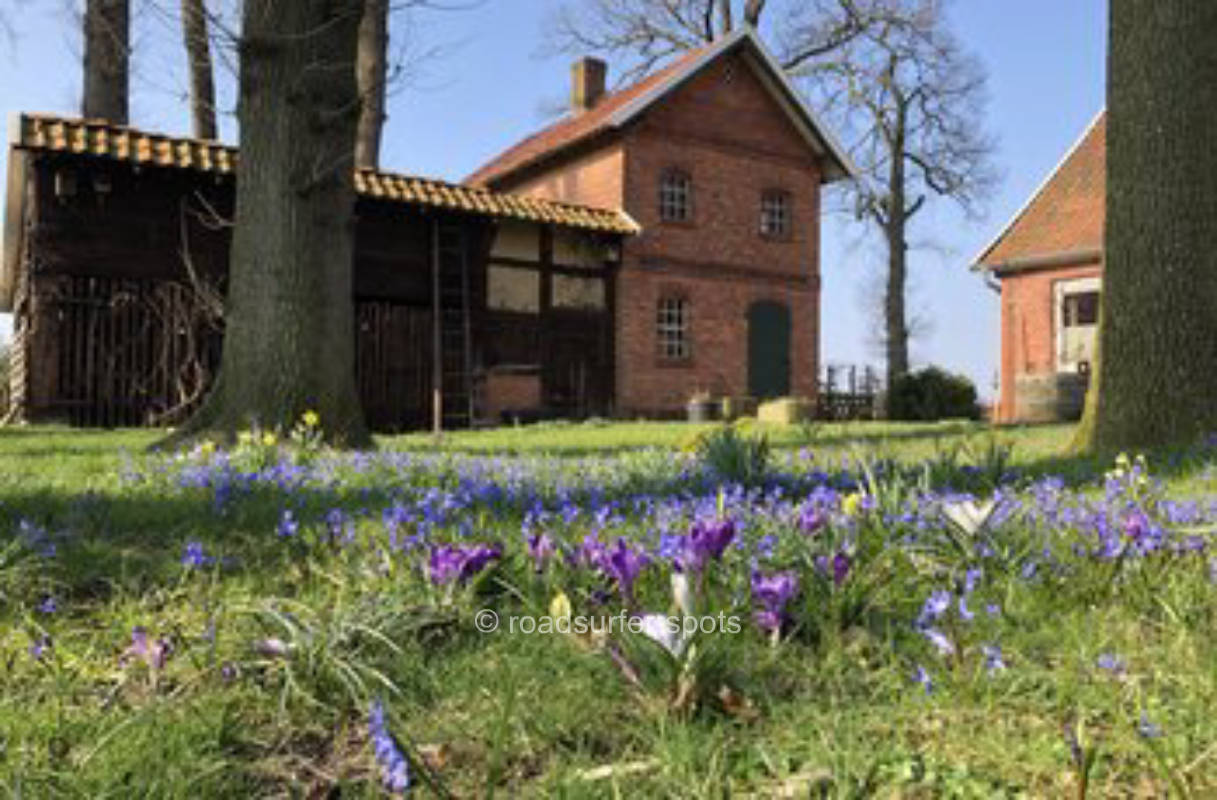 Camping im ruhigen Innenhof