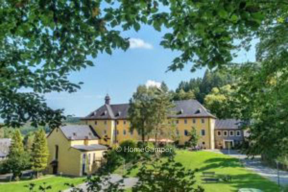 Privater Platz in Seelbach bei Hamm (Sieg)