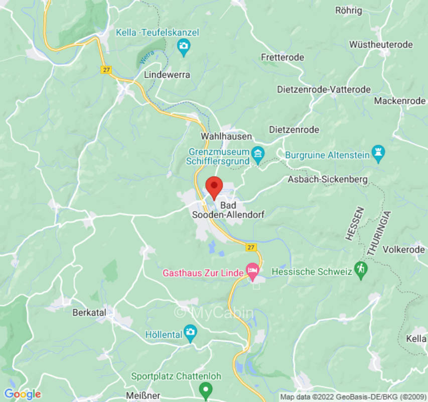 City wall campsite with view of Werra river, privater Stellplatz