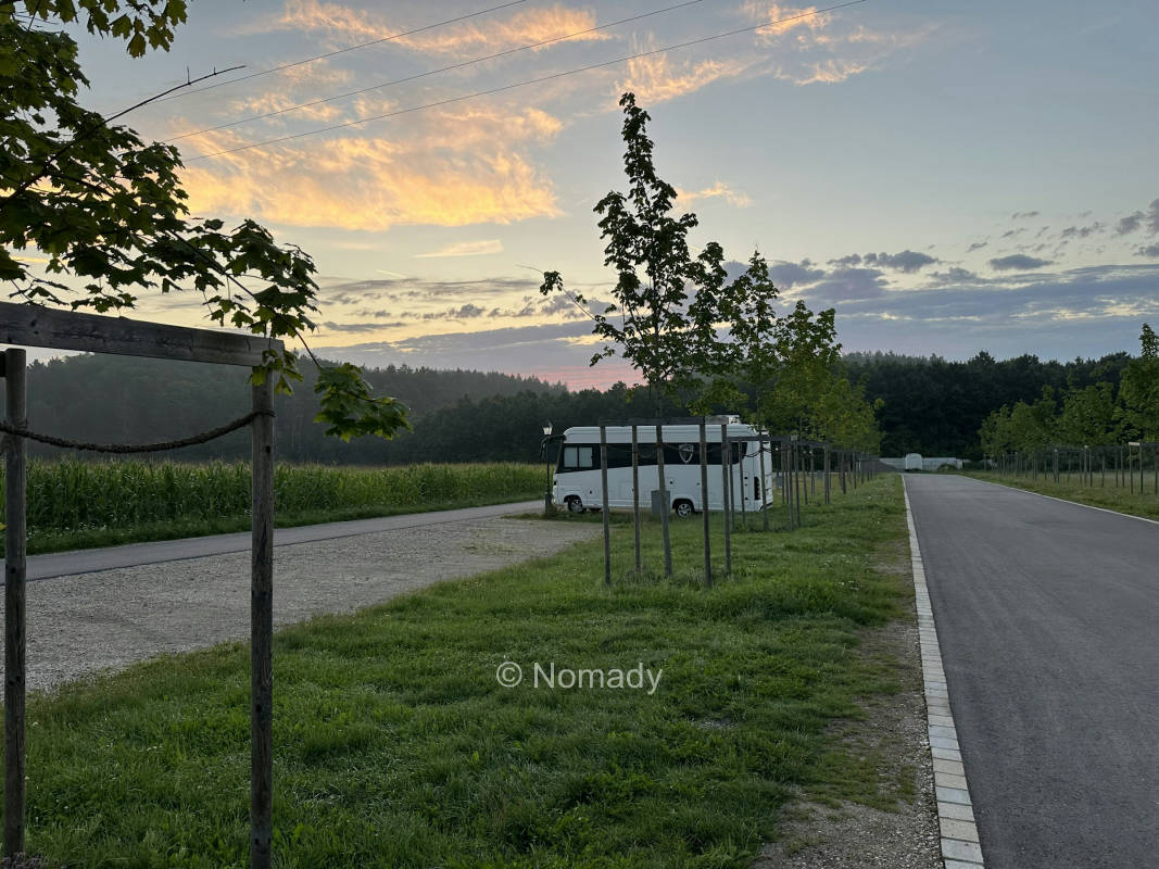 Ruhige Einzellage im Hopfenland