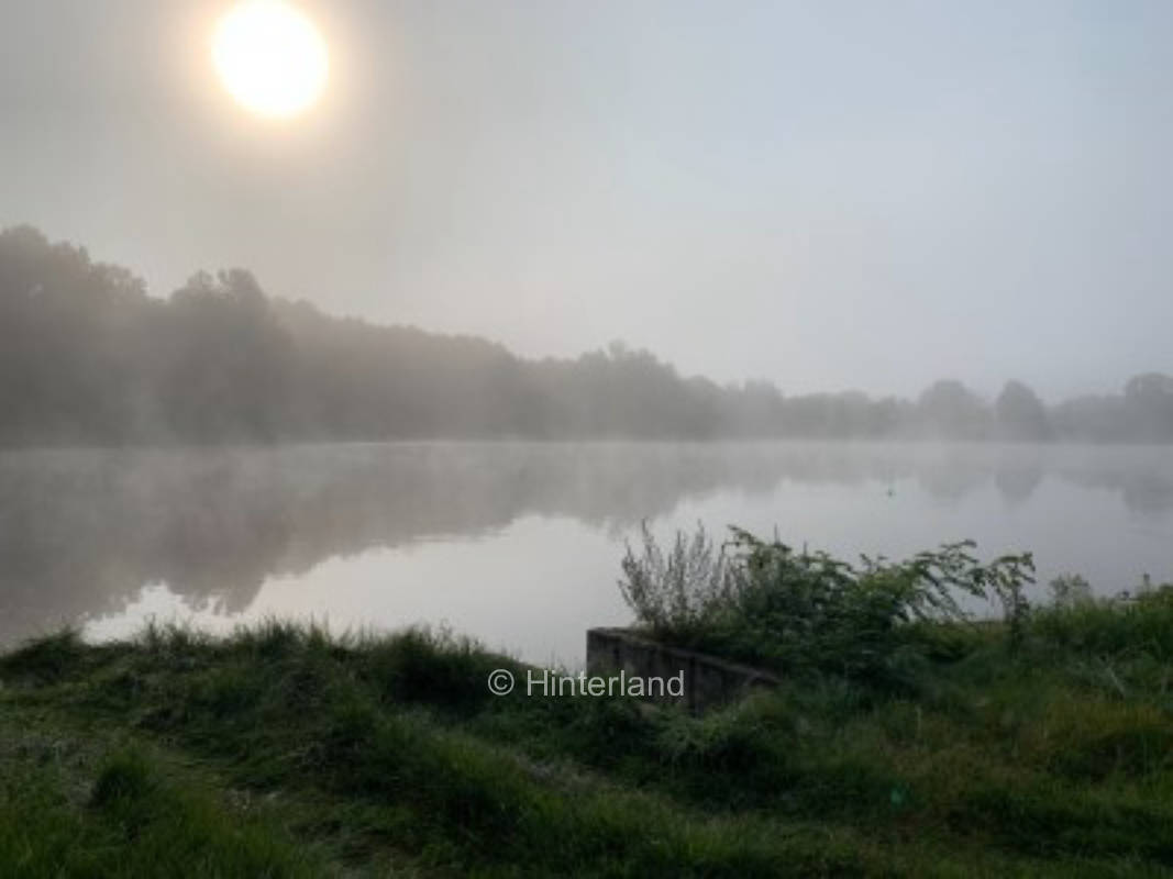Stellplatz am See in der Provinz  