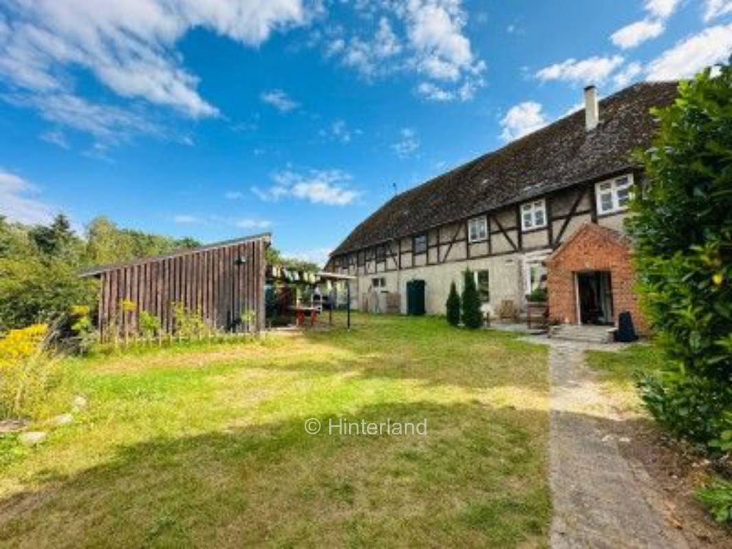 Entschleunigung an der Elbe mit Outdoor-Küche