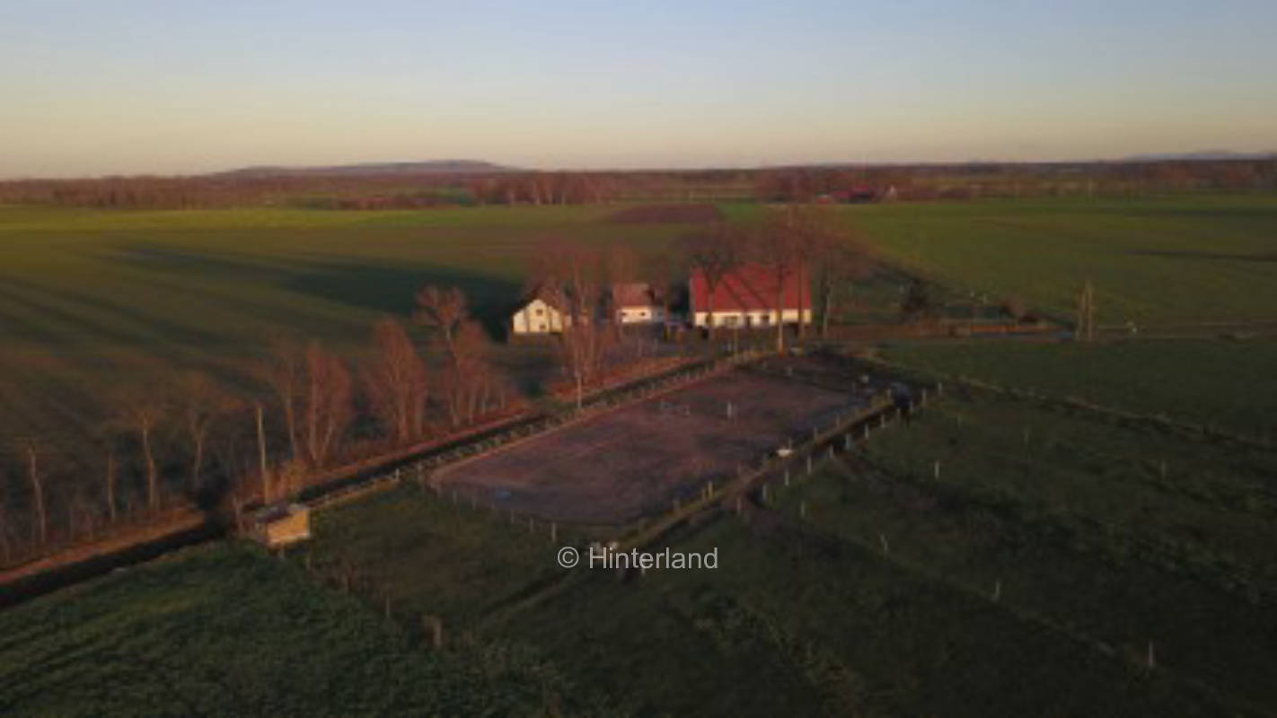 Sonnige Übernachtungsmöglichkeit in Ponywiese