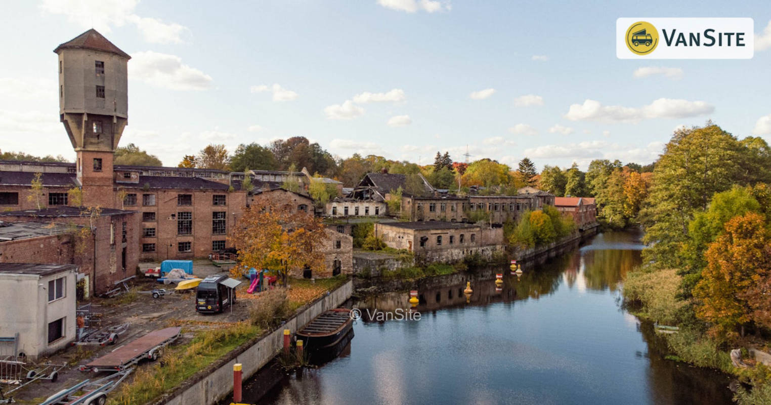 Bootsfabrik am Finowkanal