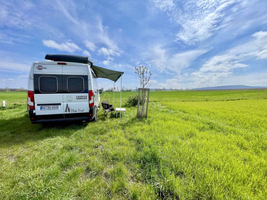 Wohnwagen & Wohnmobilstellplatz in Abtswind