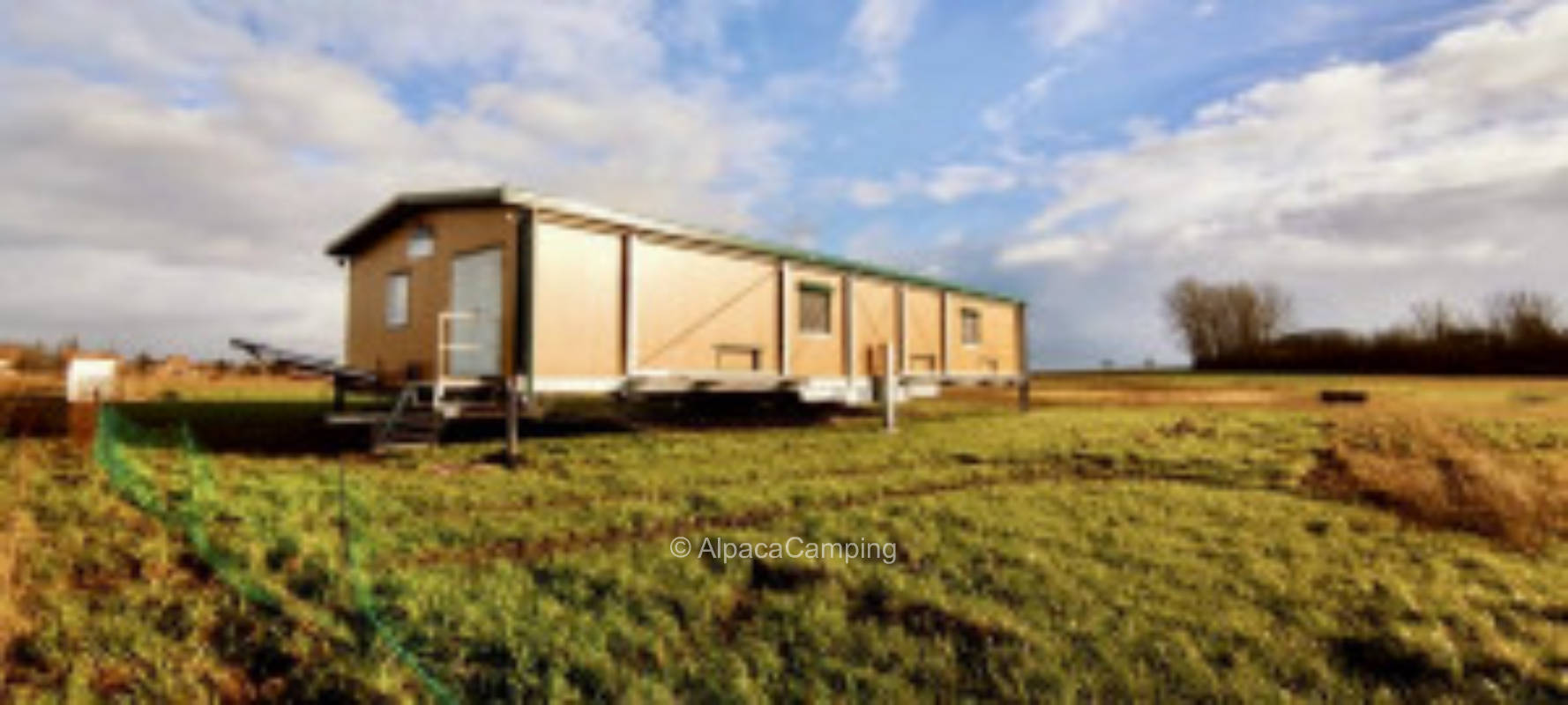 Overnight stay in the chicken meadow #1