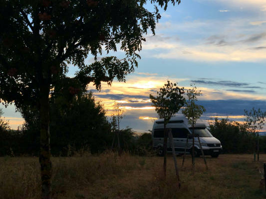 Stellplatz mit panoramaausblick