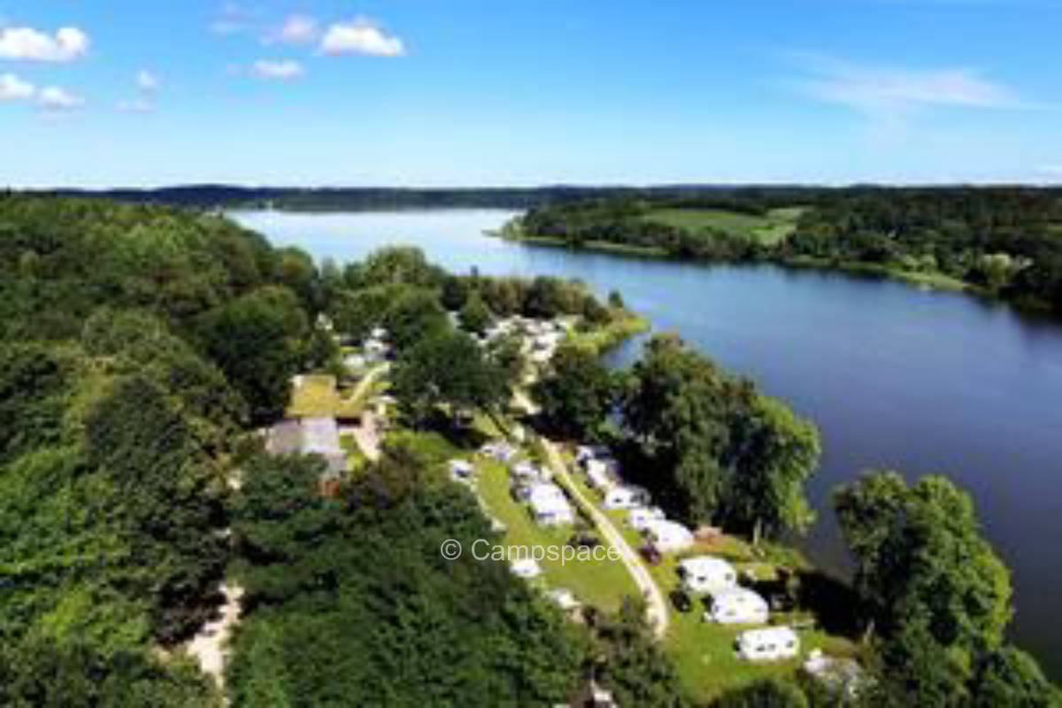 Naturcamping am See in Ostseenähe, privater Stellplatz