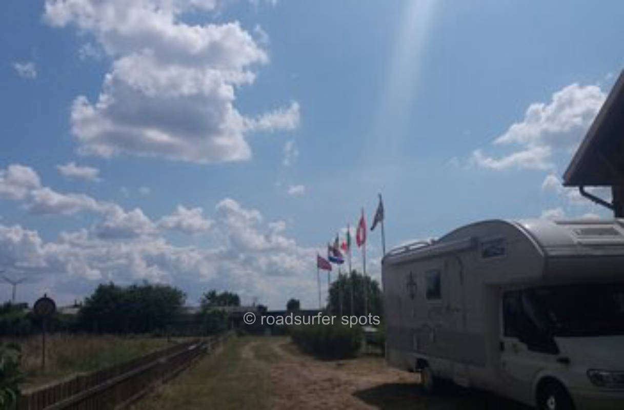 Stellplatz am alten Bahnhof Tribsses