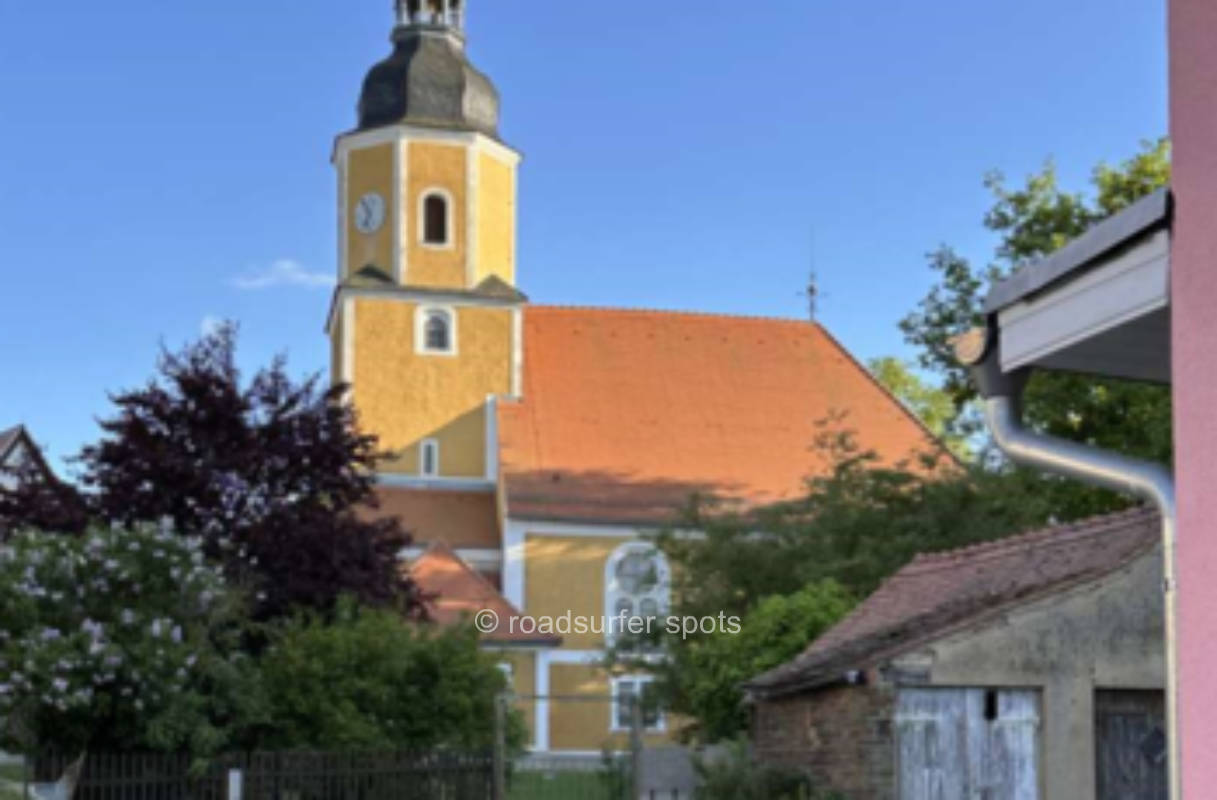 Camping in der Ortsmitte