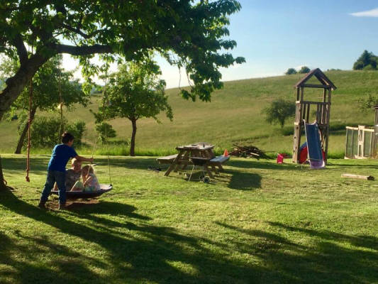 Campsite in the Meadow in the Eifel (Campspace 1854)