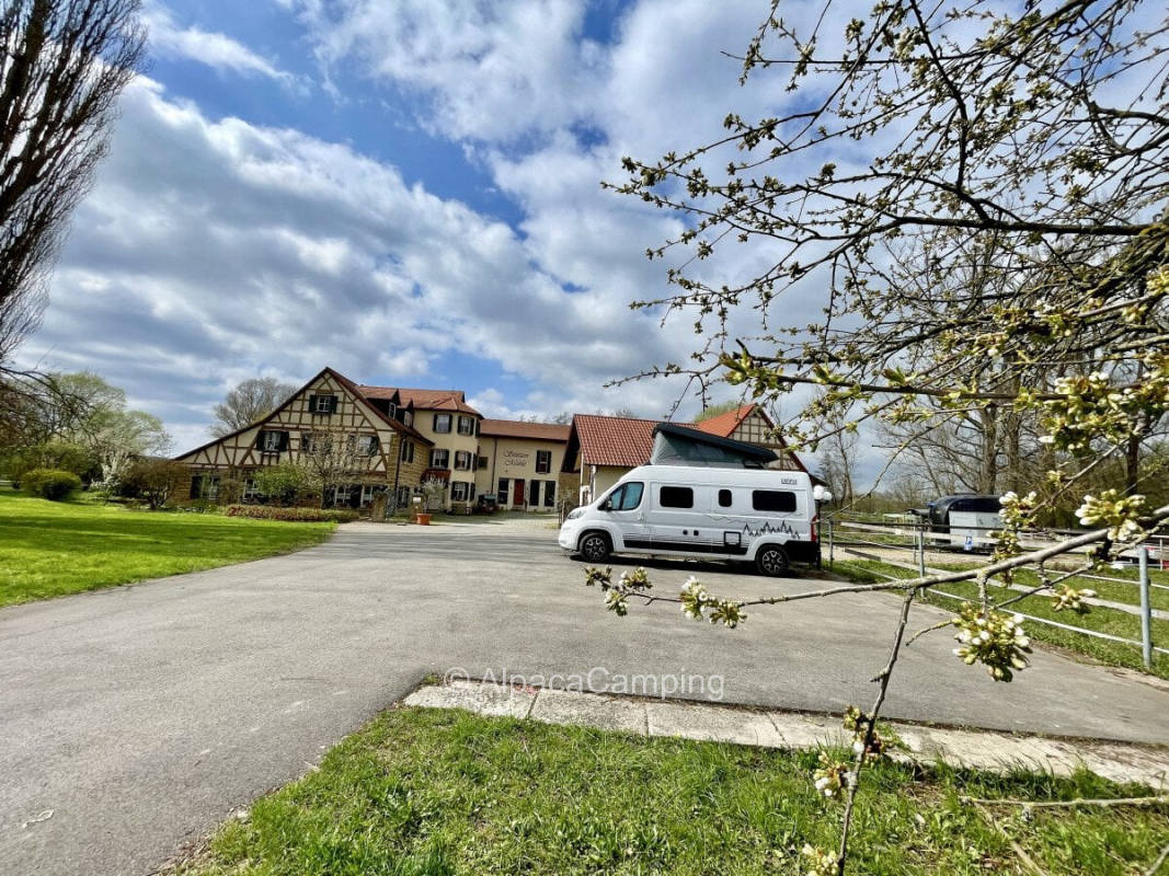 Sleep and more in a dreamlike scenery at the Nassach #1