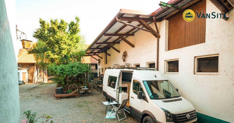 Stellplatz auf Historischer Hofreite/Bauernhof