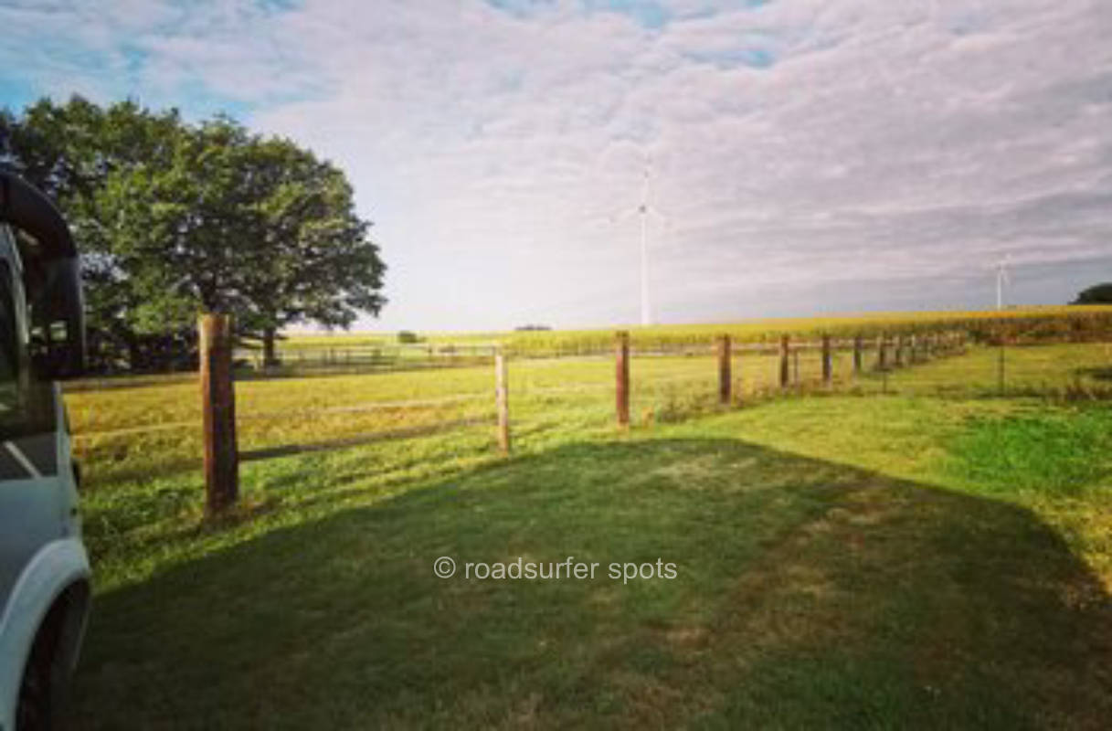 SNS motorhomes&amp;leisure pitch