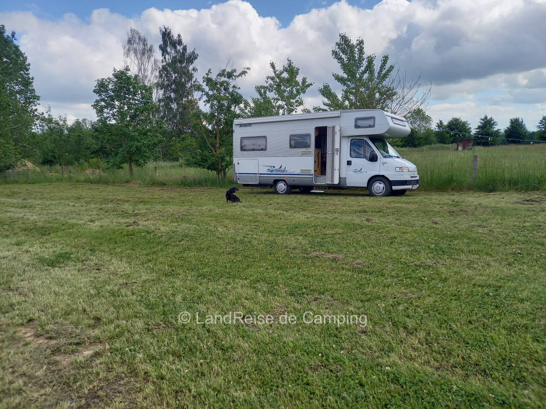 Pitch at the lake Cramon