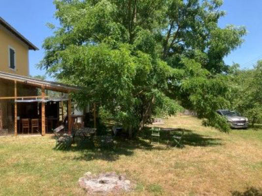 Camper Pitch Near Lake Balaton + Farm Vibes