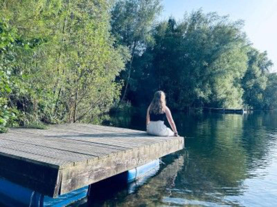 Idyllischer Stellplatz am See, Nähe der Nordsee