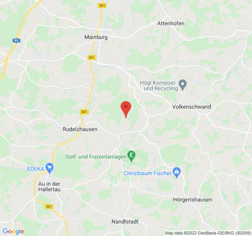 Spend the night near the forest in the Hallertau hop country