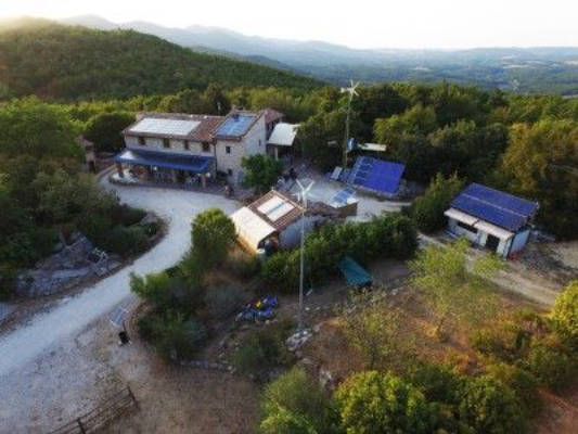  Eco-campeggio sulle colline dell'Umbria