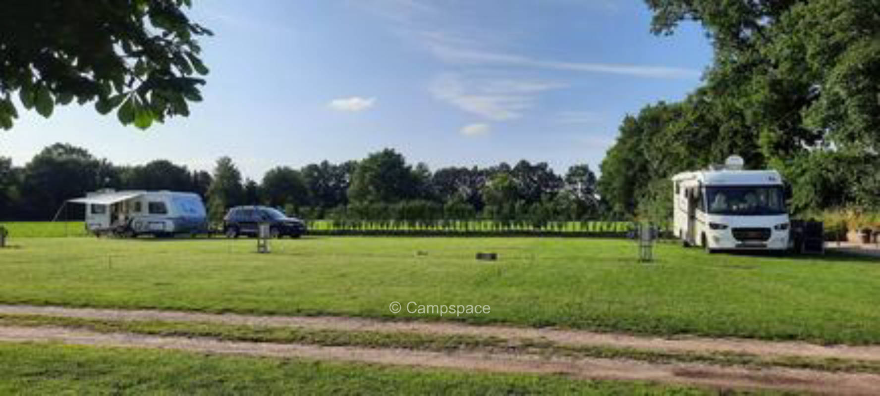 Naturcamping nahe des Nord-Ostsee-Kanals