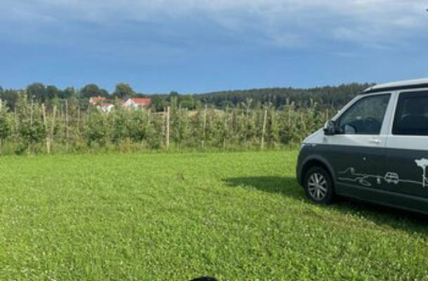 Campingplatz beim Obstbaumpanorama 