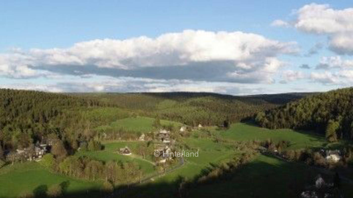 Ein Platz an Bergwiesen mit phantastischen Blick