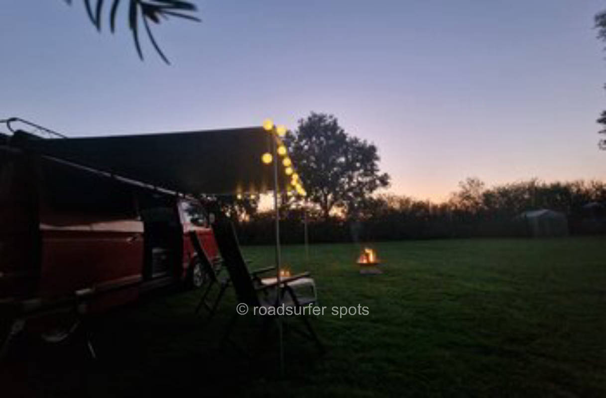 Ruhige Camping Wiese 