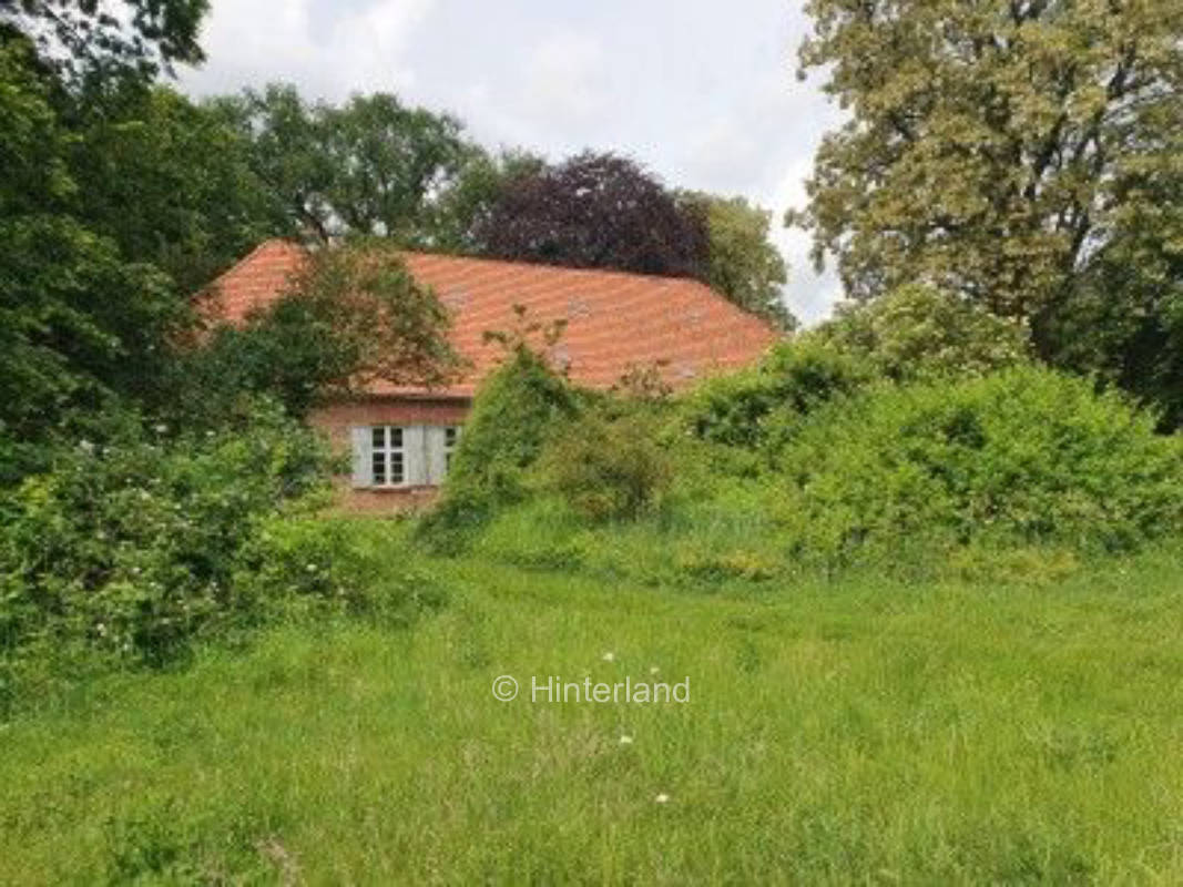 Stellplatz im Sternberger Seenland im Pfarrgarten