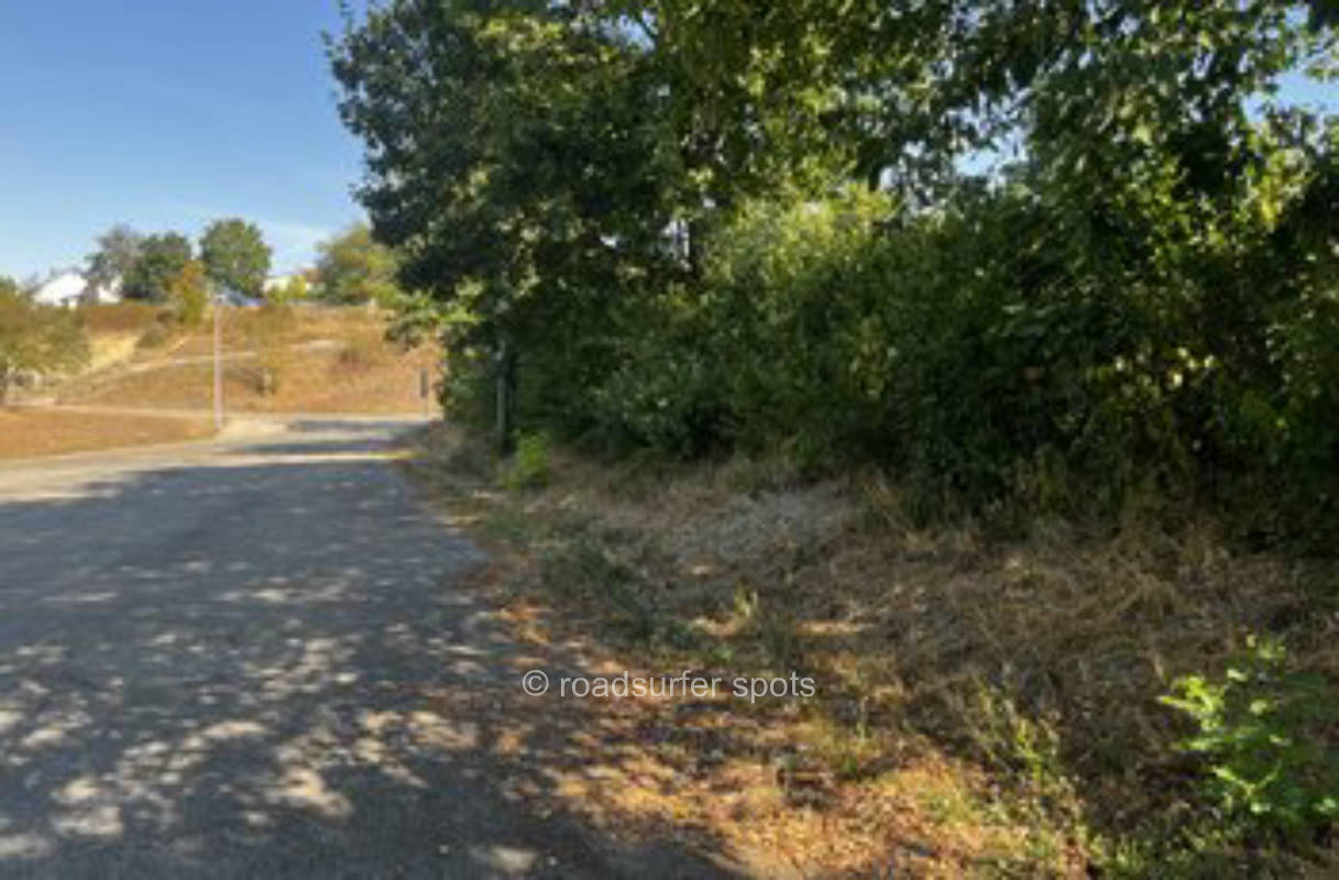 Sportplatzparkplatz Wachbach