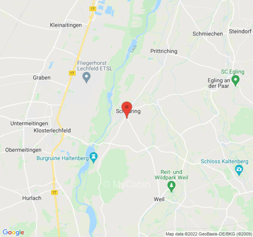 Wiese mit Blick auf die Kuhweide